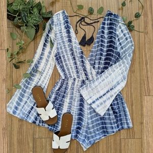 🌴Tie Dye Bell Flare Long Sleeve V-neck Romper-Sm